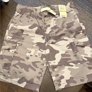 New Boys Size Medium 10/12 Lucky Brand Kids' Gray Camouflage Cargo Shorts NWT